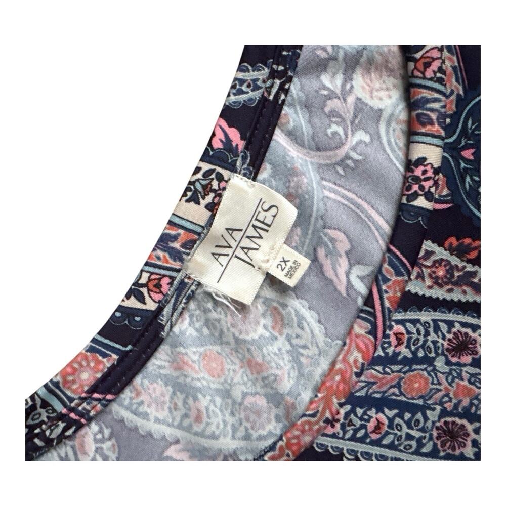 Ava James Womens Plus 2X Paisley Blouse Flutter Sleeve Stretch Knit Navy Pink - Picture 5 of 5